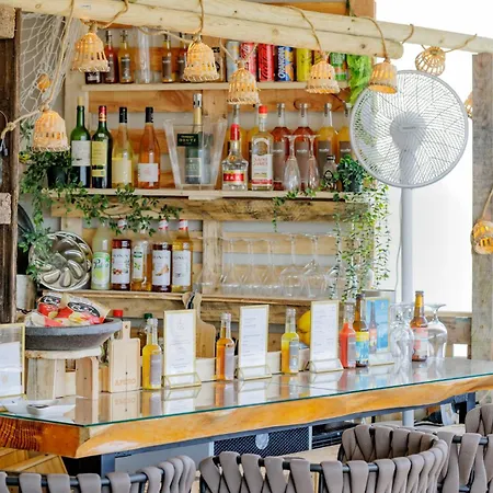 Urban Style Victoria Boutique 4* Arcachon