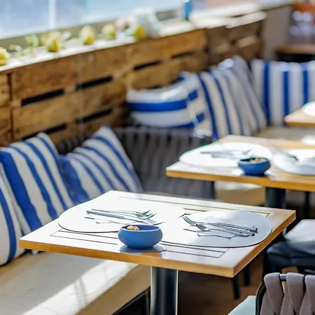 Urban Style Victoria Boutique 4* Arcachon