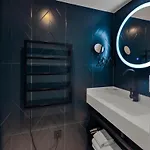 Urban Style Victoria Boutique Аркашон