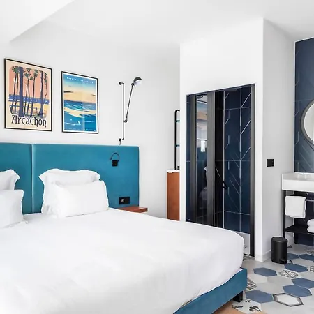 Отель Urban Style Victoria Boutique 4*