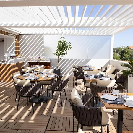 Urban Style Victoria Boutique Отель 4*