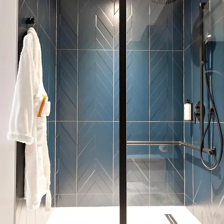 Urban Style Victoria Boutique Отель 4*