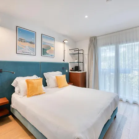 Urban Style Victoria Boutique Отель 4*