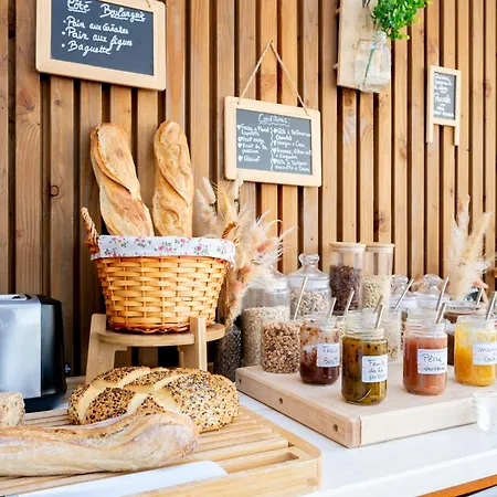 Отель Urban Style Victoria Boutique