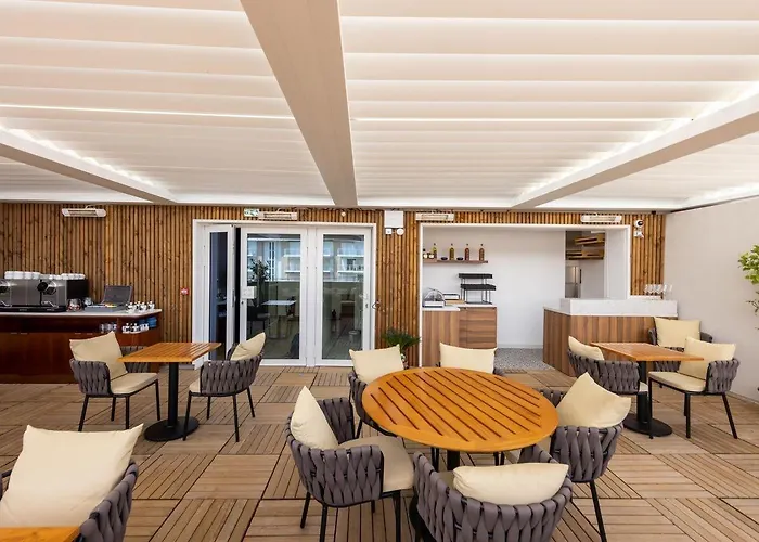 Urban Style Victoria Boutique Hotel